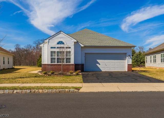 Property at 15 Medici Dr, Franklin Twp., NJ 08873-6039, 2 beds, 2 baths