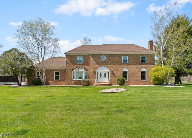 Property at 581 Montgomery Rd, Hillsborough Twp., NJ 08844-3212, 5 beds, 3.5 baths