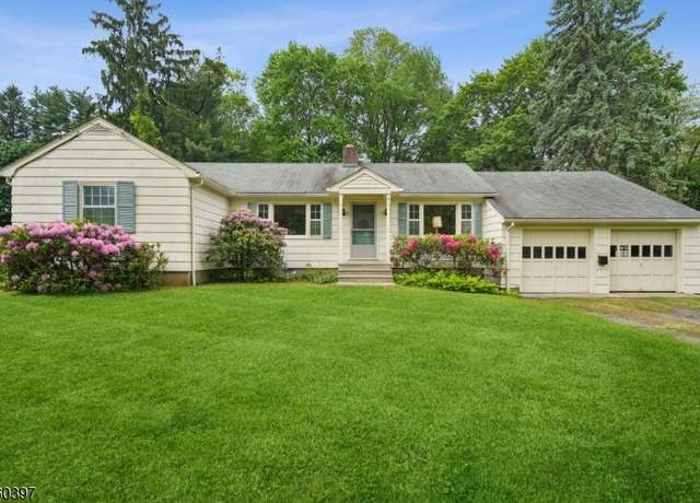 Property at 6 Emery Ave, Mendham Boro, NJ 07945-1605, 3 beds, 2 baths