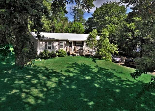 Property at 8 Maple Dr, New York, NJ 10990, 3 beds, 2 baths