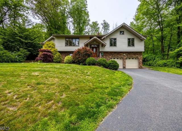 Property at 542 Drakestown Rd, Mount Olive Twp., NJ 07836-9637, 4 beds, 2.5 baths