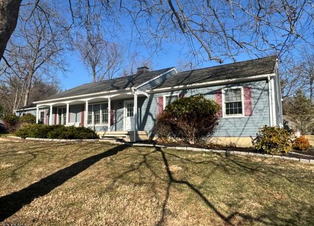 Property at 41 Shields Ave, Raritan Twp., NJ 08822-1379, 4 beds, 2 baths