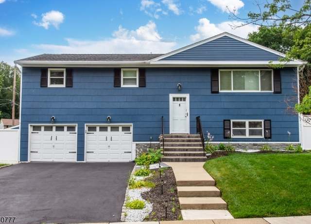 Property at 6 Burnham Pl, Mount Olive Twp., NJ 07836-9514, 4 beds, 2.5 baths