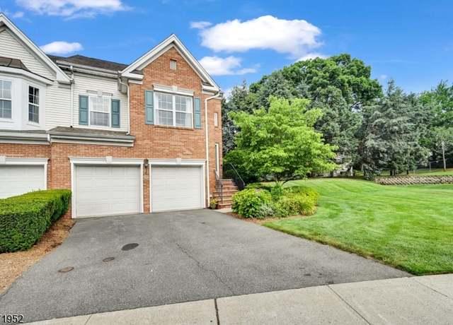 Property at 110 Barclay Dr, Nutley Twp., NJ 07110-3907, 2 beds, 3 baths