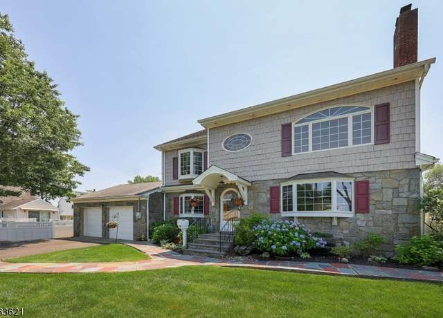 Property at 44 Shetland Dr, Clark Twp., NJ 07066-2329, 5 beds, 4.5 baths