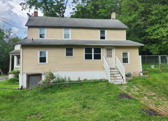 Property at 1014 Dark Moon Rd, Frelinghuysen Twp., NJ 07821, 3 beds, 2 baths