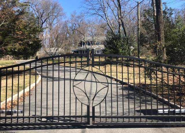 Property at 1065 Woodland Ave, Plainfield City, NJ 07060-3157, 4 beds, 3 baths