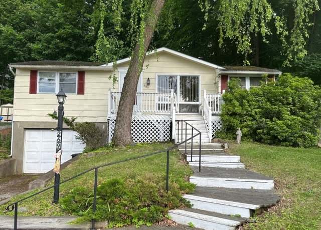 Property at 269 E Shore Trl, Sparta Twp., NJ 07871-2009, 3 beds, 2 baths