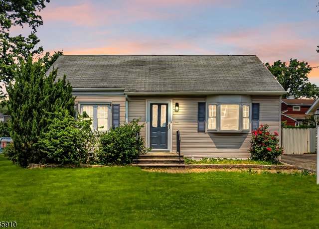Property at 69 Lions Head Blvd, Wayne Twp., NJ 07470-4050, 2 beds, 1 bath