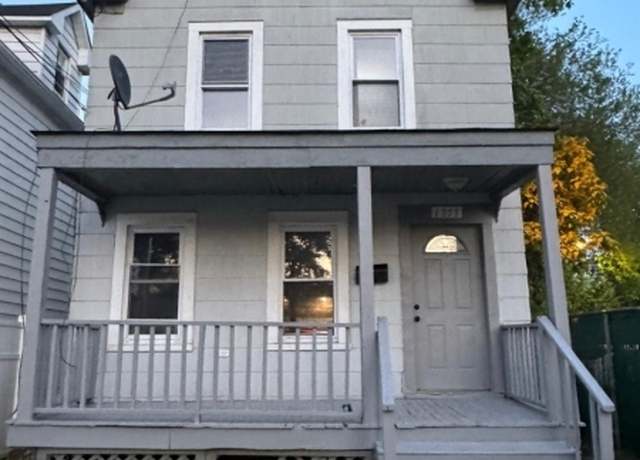 Property at 1353 W 3Rd St, Plainfield City, NJ 07063, 3 beds, 1.5 baths