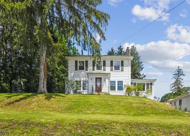 Property at 439 Millburn Ave, Millburn Twp., NJ 07041-1207, 3 beds, 2.5 baths
