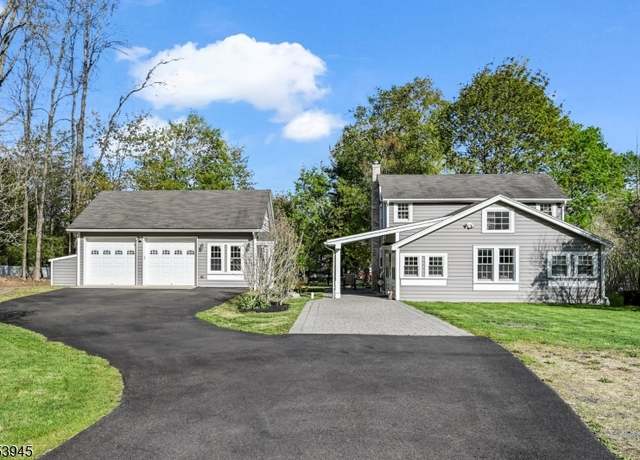 Property at 27 Emmans Rd, Roxbury Twp., NJ 07852-9656, 3 beds, 1 bath