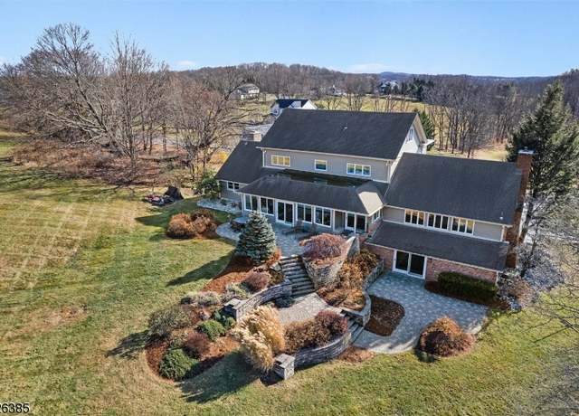 Property at 111 Beaver Run Rd, Lafayette Twp., NJ 07848-3113, 6 beds, 4 baths