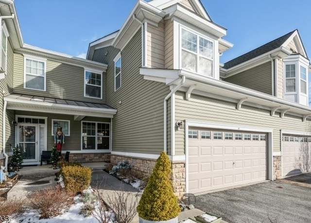 Property at 17 Alexanders Rd, Allamuchy Twp., NJ 07840-3834, 3 beds, 2.5 baths