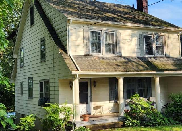 Property at 504 Morris Ave, Boonton Town, NJ 07005-1320, 4 beds, 2.5 baths