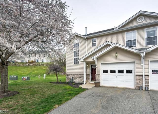 Property at 12 Peachtree Ln, Hardyston Twp., NJ 07419-2548, 3 beds, 2.5 baths