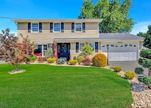 Property at 41 10Th Ave, Monroe Twp., NJ 08831-8778, 4 beds, 2.5 baths