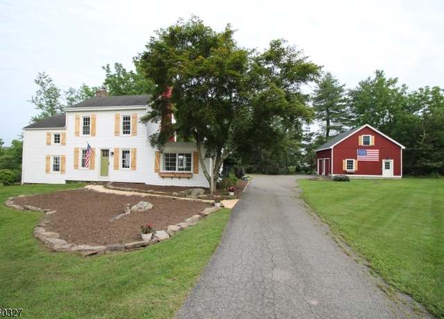 Property at 89 Leffler Hill Rd, Raritan Twp., NJ 08822-2614, 3 beds, 1.5 baths