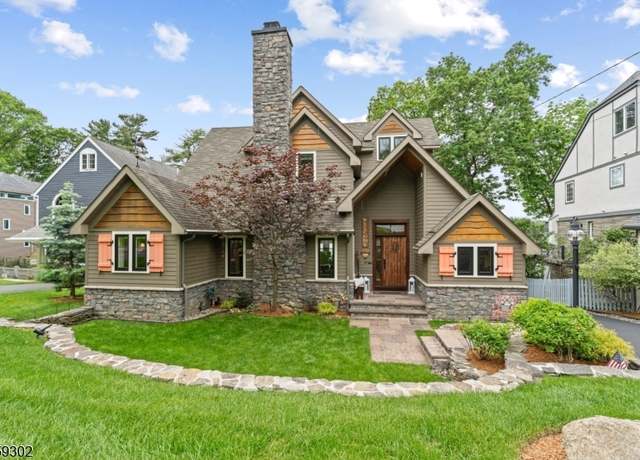 Property at 34 E Shore Trl, Sparta Twp., NJ 07871-2201, 3 beds, 2.5 baths
