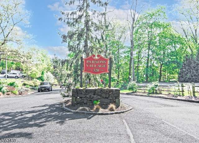 Property at 320 South St Unit A, Morristown Town, NJ 07960-6055, 1 bed, 1 bath