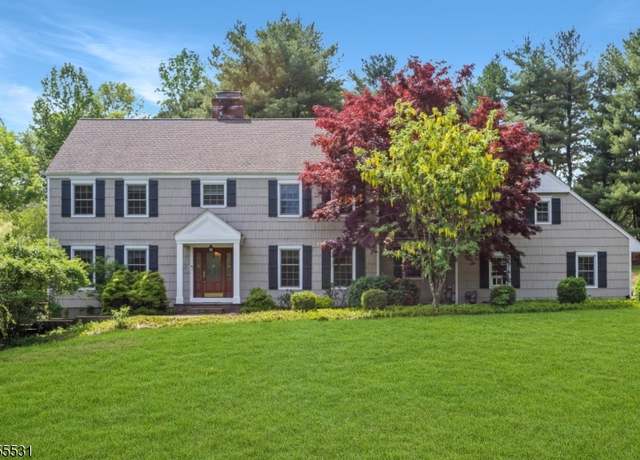 Property at 13 Fieldstone Rd, Tewksbury Twp., NJ 07830-3114, 4 beds, 3.5 baths