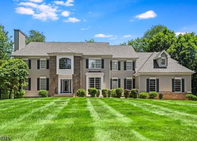 Property at 3 Mackenzie Ct, Sparta Twp., NJ 07871-3864, 4 beds, 4.5 baths