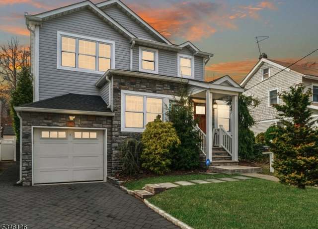 Property at 906 Center St, Garwood Boro, NJ 07027-1418, 3 beds, 2.5 baths