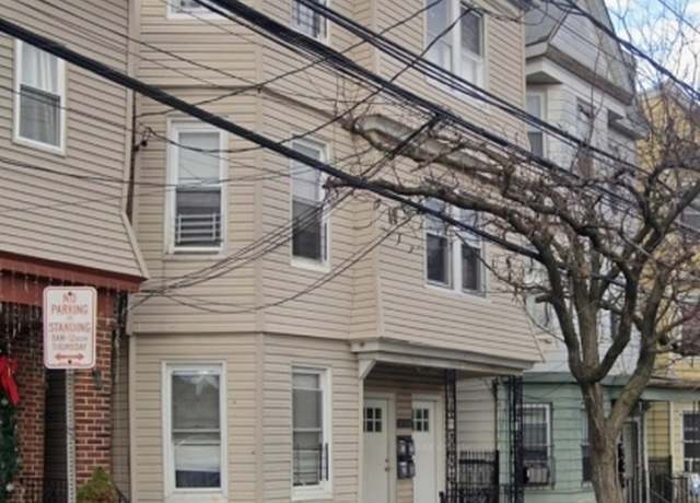 Property at 128 Ridge St, Newark City, NJ 07104-1113, 9 beds, 4 baths