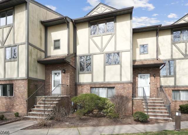 Property at 465 Colfax Ave, Clifton City, NJ 07013-1682, 2 beds, 2.5 baths