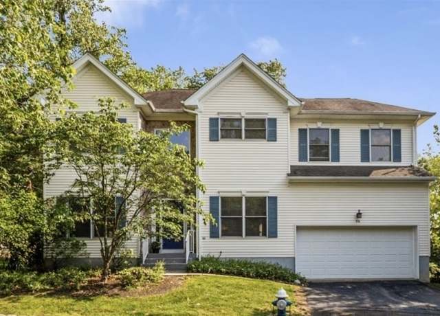 Property at 56 Crystal Ave, West Orange Twp., NJ 07052-3565, 4 beds, 2.5 baths