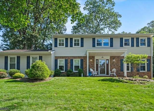 Property at 6 Tallwood Ct, Parsippany-troy Hills Twp., NJ 07950-2715, 4 beds, 2.5 baths