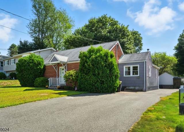 Property at 540 Vail Rd, Roxbury Twp., NJ 07850-1239, 2 beds, 1 bath