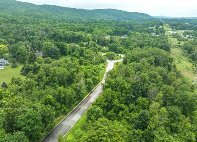 Property at 2 Exeter Ln, Hardyston Twp., NJ 07419-9648