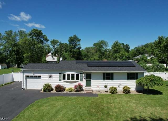 Property at 3 Cumberland Rd, Hillsborough Twp., NJ 08844-4807, 3 beds, 2 baths