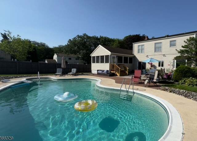Property at 15 Grier Rd, Franklin Twp., NJ 08873-2307, 3 beds, 2.5 baths