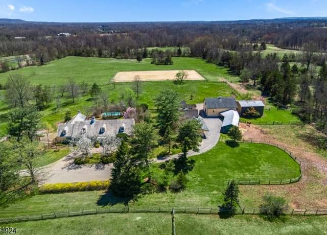 Property at 1250 Lamington Rd, Bedminster Twp., NJ 07921, 4 beds, 4.5 baths
