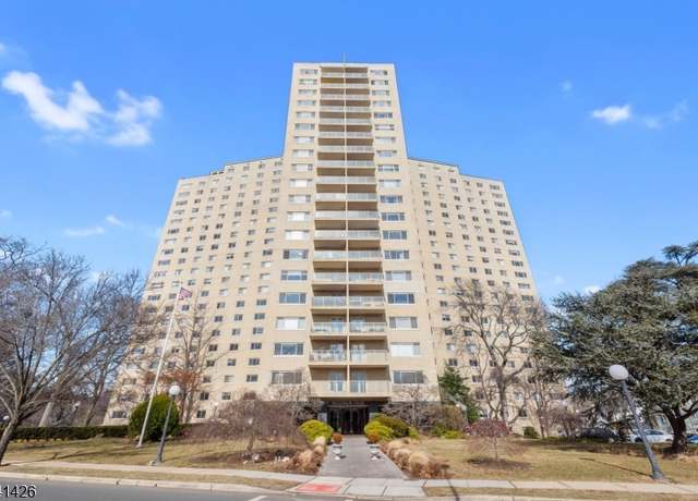 Property at 377 S Harrison St Unit 9G, East Orange City, NJ 07018-1202, 2 beds, 1 bath