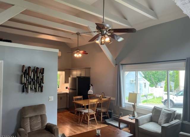 Property at 7 Urban St, Hamburg Boro, NJ 07419-1609, 2 beds, 1 bath
