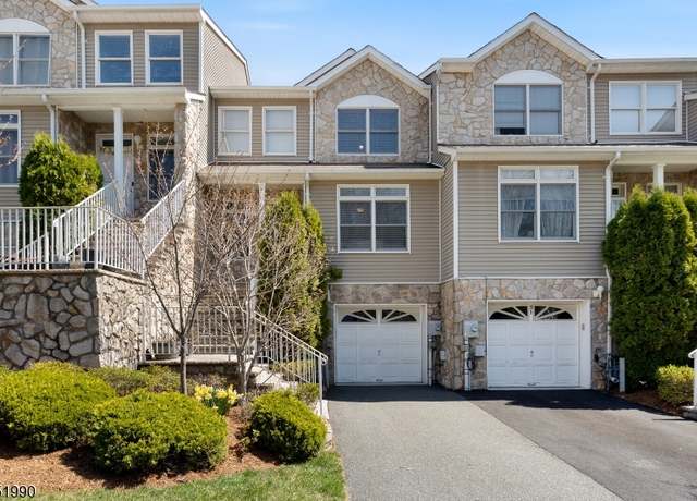 Property at 57 Autumn Ridge Rd, Parsippany-troy Hills Twp., NJ 07950-1193, 3 beds, 2.5 baths