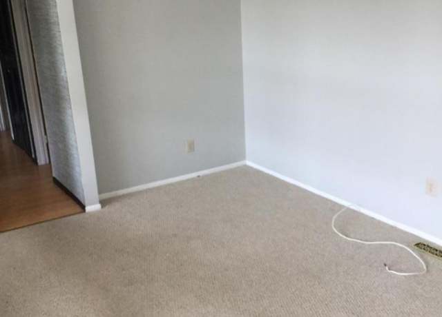 Property at 4133 Bloomingdale Dr, Hillsborough Twp., NJ 08844-5557, 2 beds, 2.5 baths