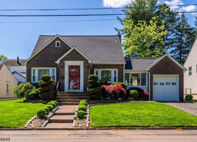 Property at 429 David Ter, Union Twp., NJ 07083-7326, 3 beds, 2 baths