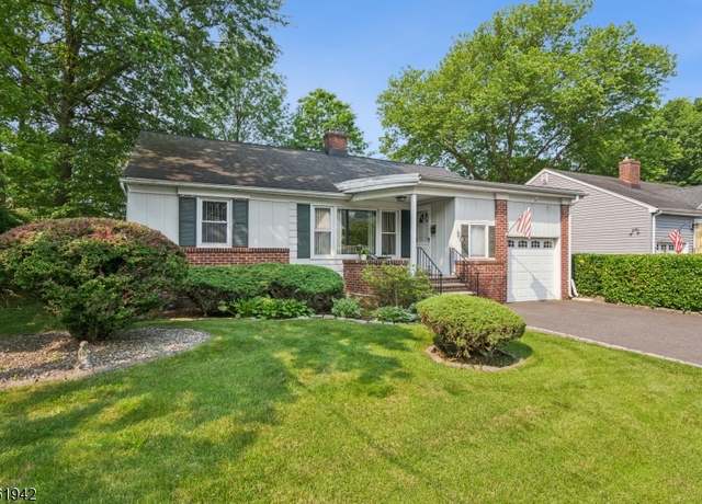 Property at 39 Kew Dr, Springfield Twp., NJ 07081-2530, 2 beds, 2 baths