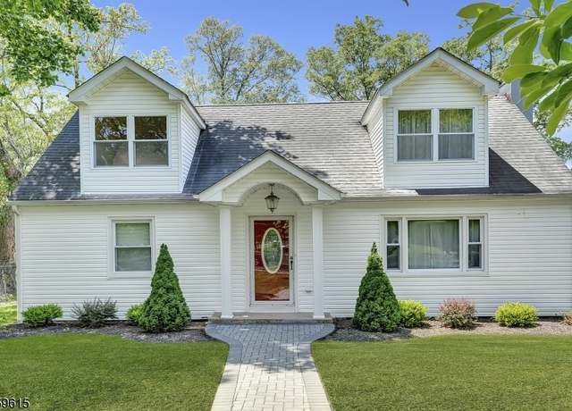 Property at 96 Moraine Rd, Parsippany-troy Hills Twp., NJ 07950-2760, 4 beds, 2 baths