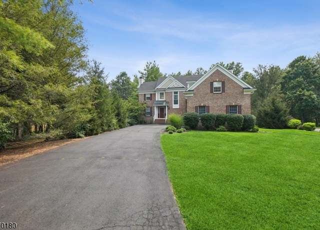 Property at 28 Everson Pl, Bernards Twp., NJ 07920-3606, 5 beds, 3.5 baths