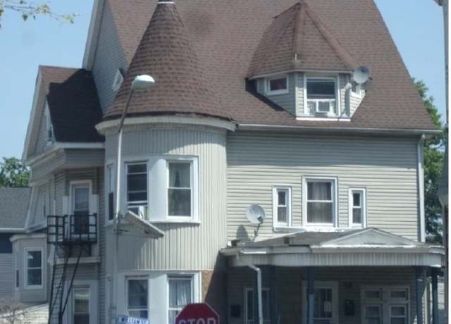 Property at 18 William St, East Orange City, NJ 07017-5126, 5 beds, 2 baths