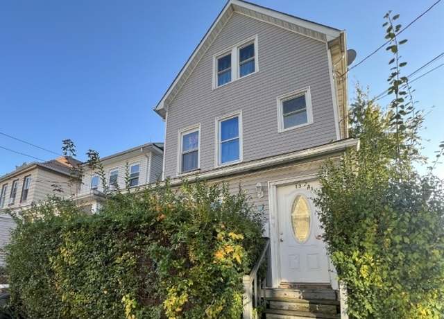 Property at 13 Garwood Pl, Irvington Twp., NJ 07111-2517, 5 beds, 2.5 baths