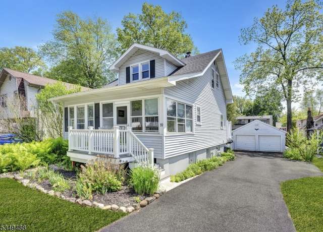 Property at 19 Merrie Trl, Denville Twp., NJ 07834-1527, 3 beds, 2 baths
