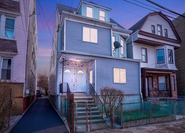 Property at 18 Ellis Ave, Irvington Twp., NJ 07111-4211, 8 beds, 3 baths