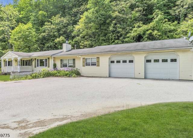 Property at 81 Cemetery Rd, Wantage Twp., NJ 07461-3123, 3 beds, 1 bath