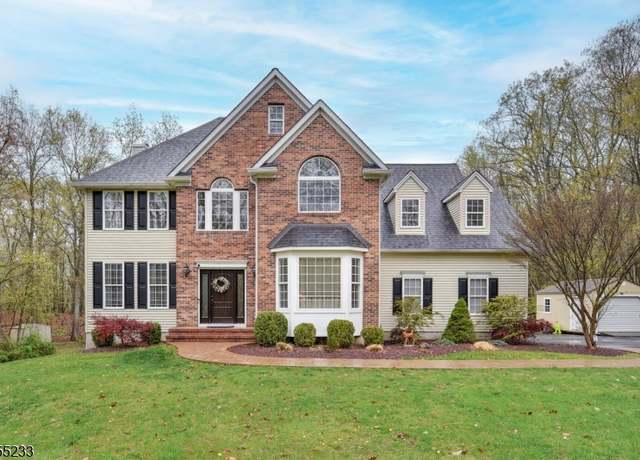 Property at 23 Kroghs Ln, Sparta Twp., NJ 07871-3444, 4 beds, 2.5 baths